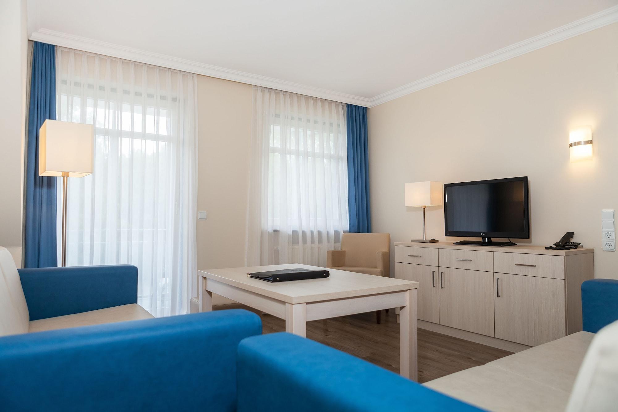 Hotel IV Jahreszeiten Ostseebad Kühlungsborn Екстериор снимка