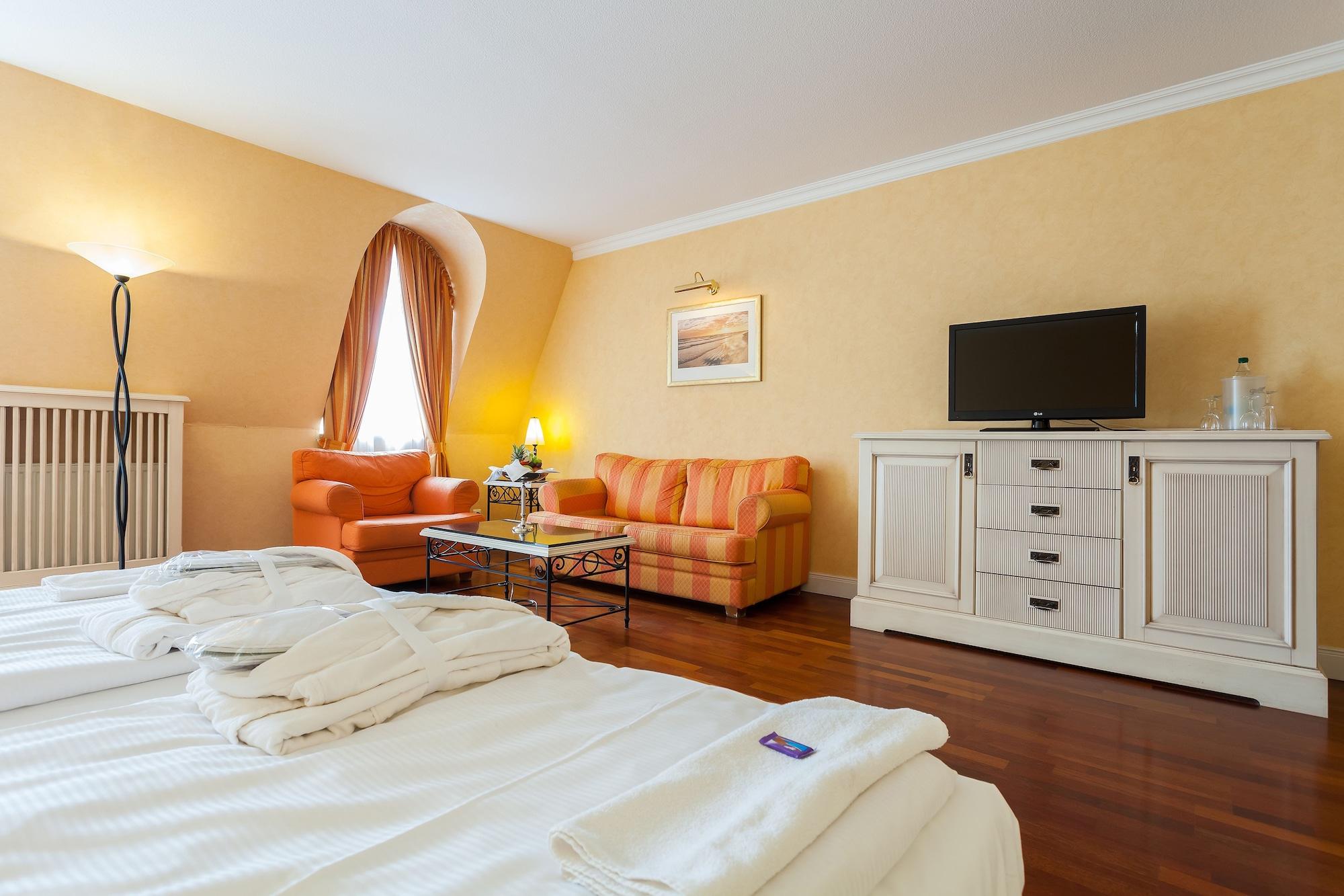 Hotel IV Jahreszeiten Ostseebad Kühlungsborn Екстериор снимка