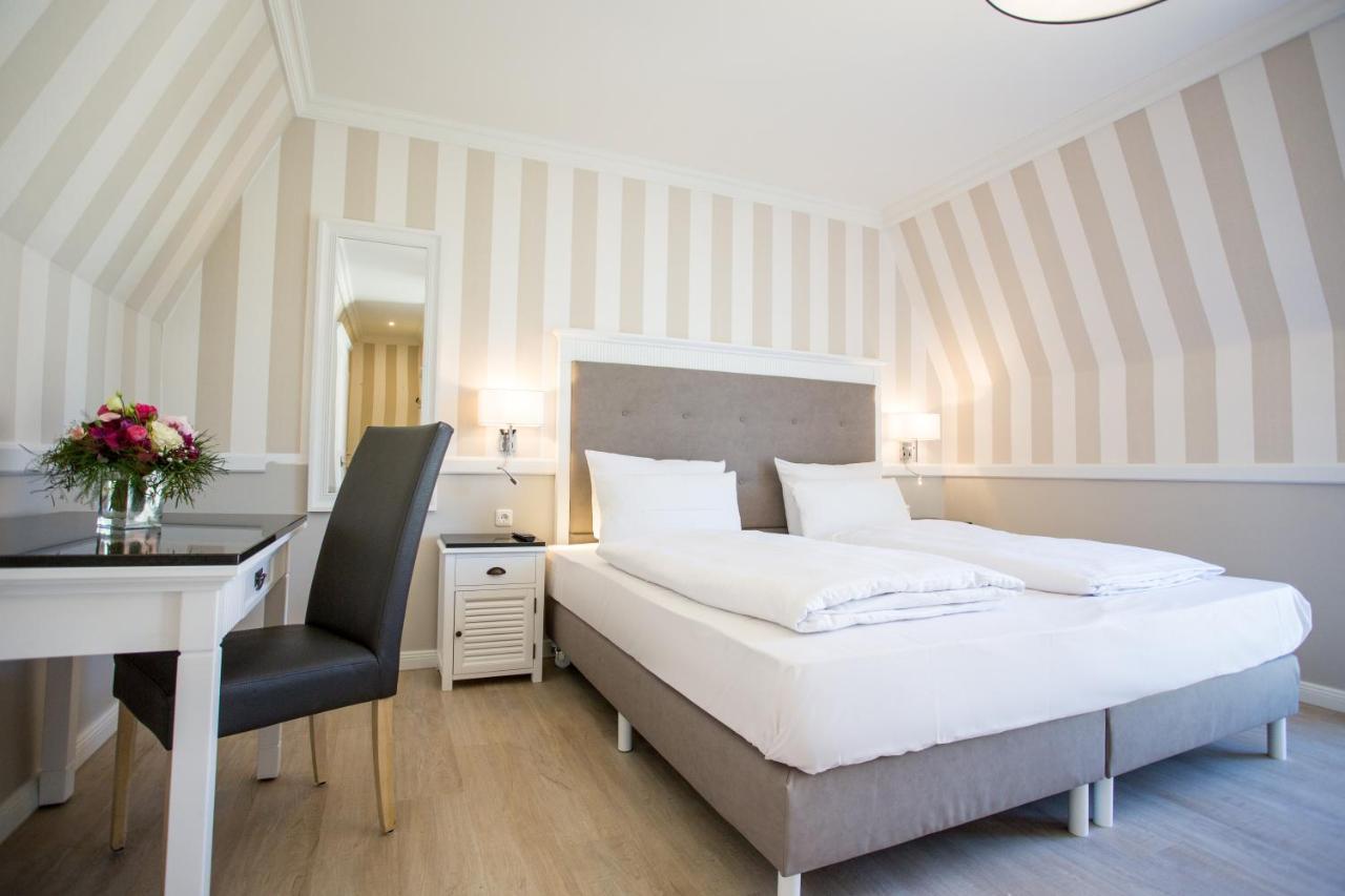 Hotel IV Jahreszeiten Ostseebad Kühlungsborn Екстериор снимка
