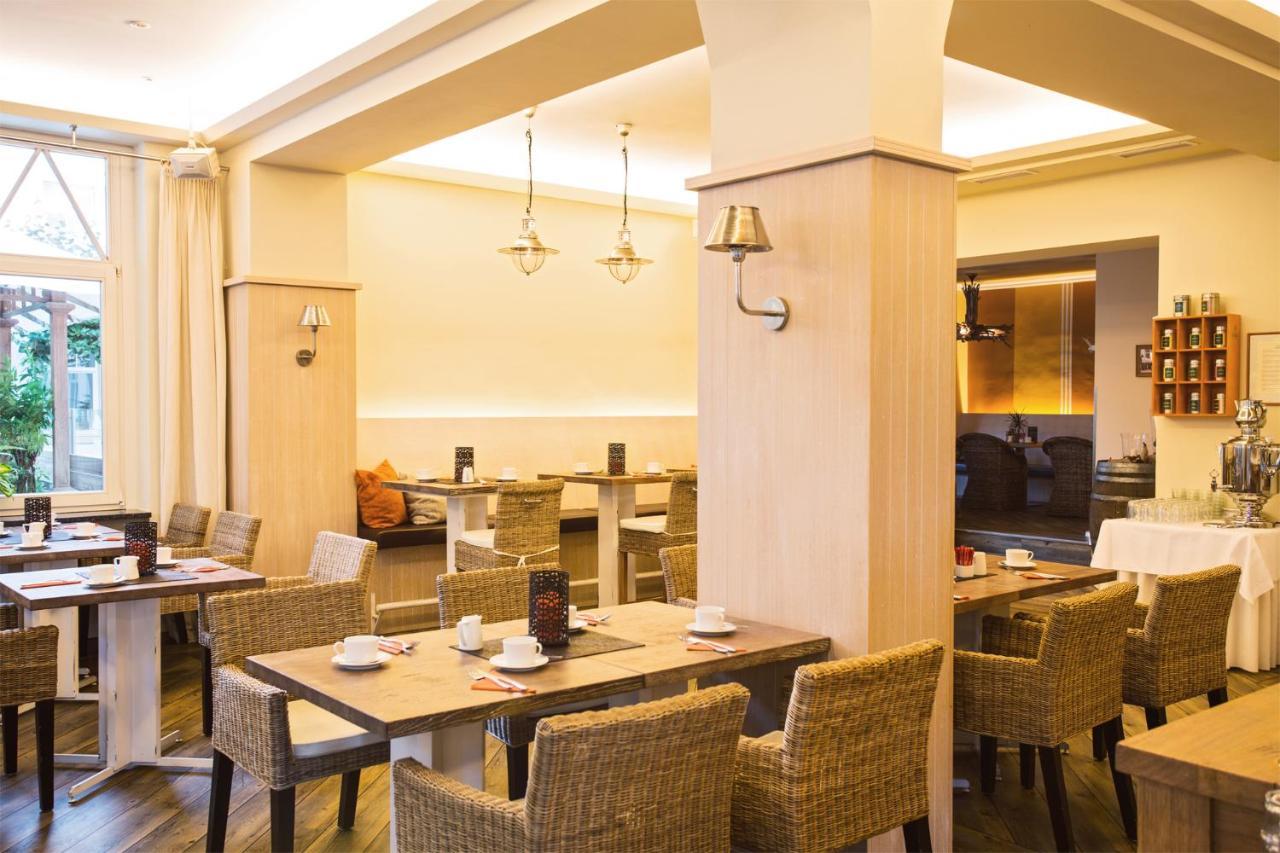 Hotel IV Jahreszeiten Ostseebad Kühlungsborn Екстериор снимка