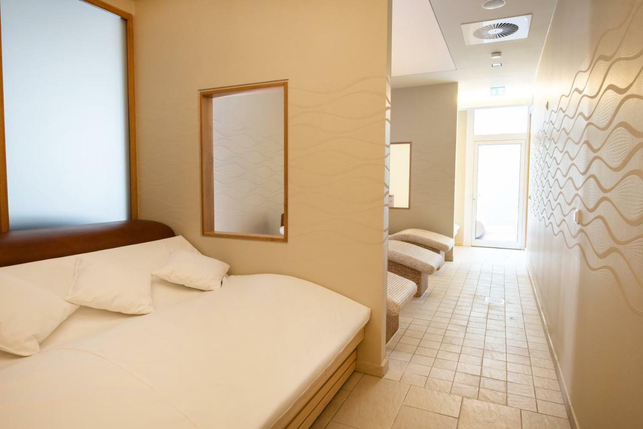 Hotel IV Jahreszeiten Ostseebad Kühlungsborn Екстериор снимка